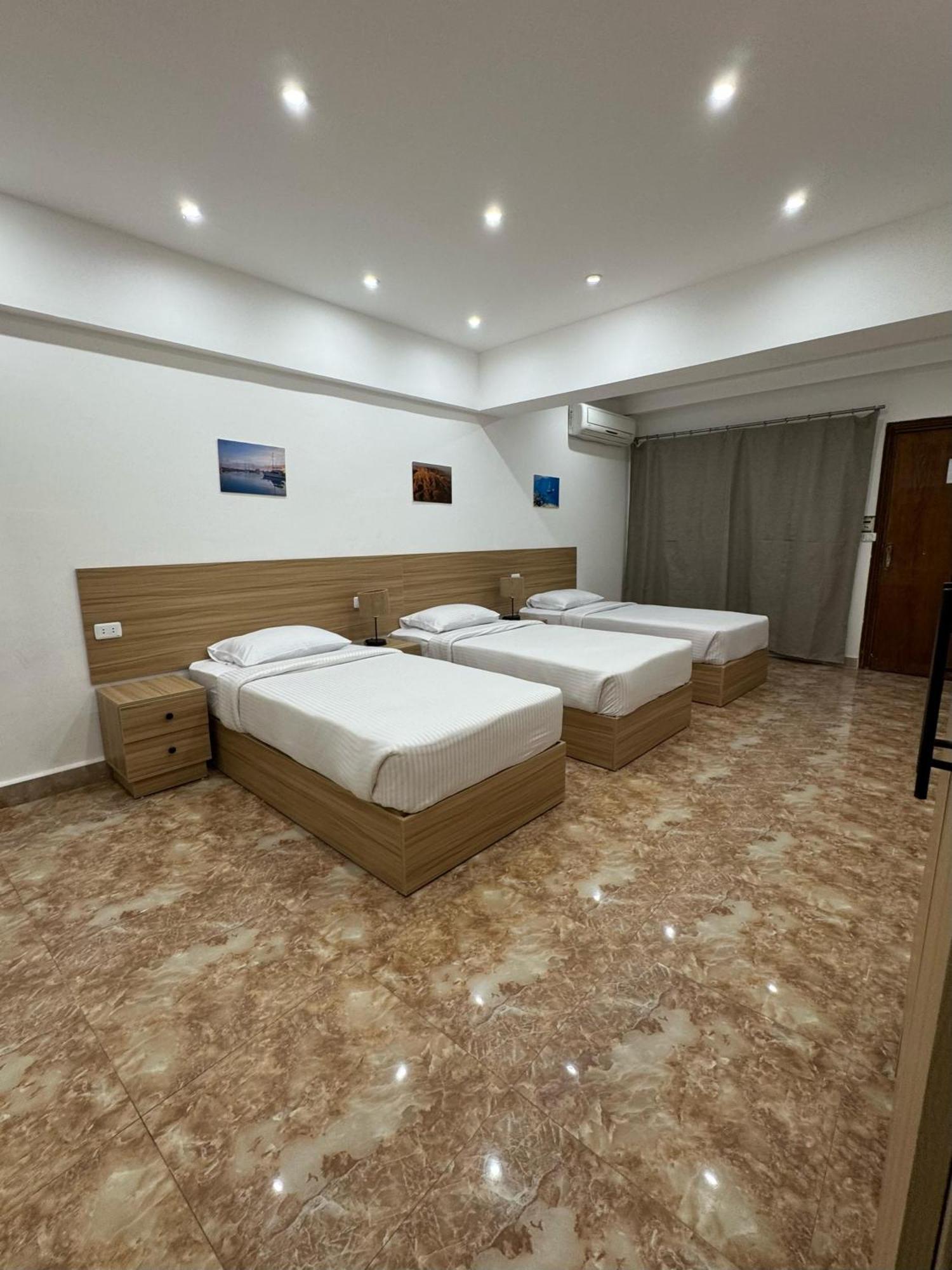 Lilly Lounge And Pool Accommodation For Adults Only Hurghada Eksteriør bilde